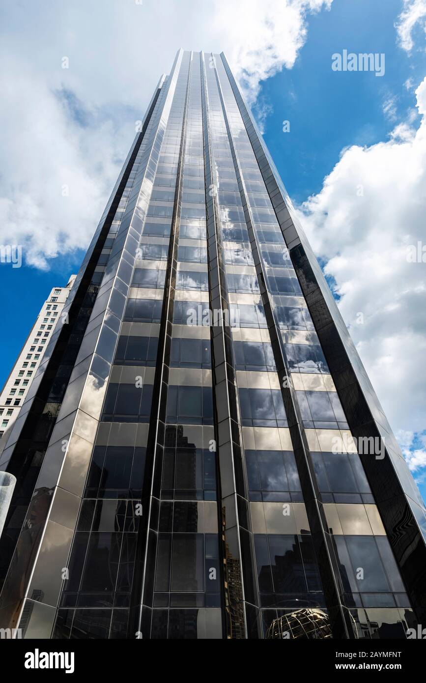 Trump international hotel and tower new york hi-res stock photography ...