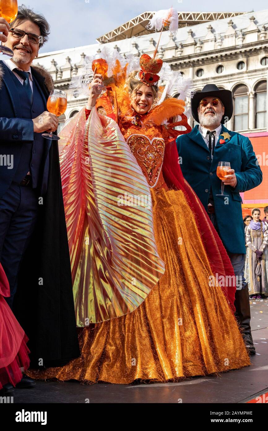 Venice Italy 16 February 2020 Linda Pani Is The 2020 Angel 
