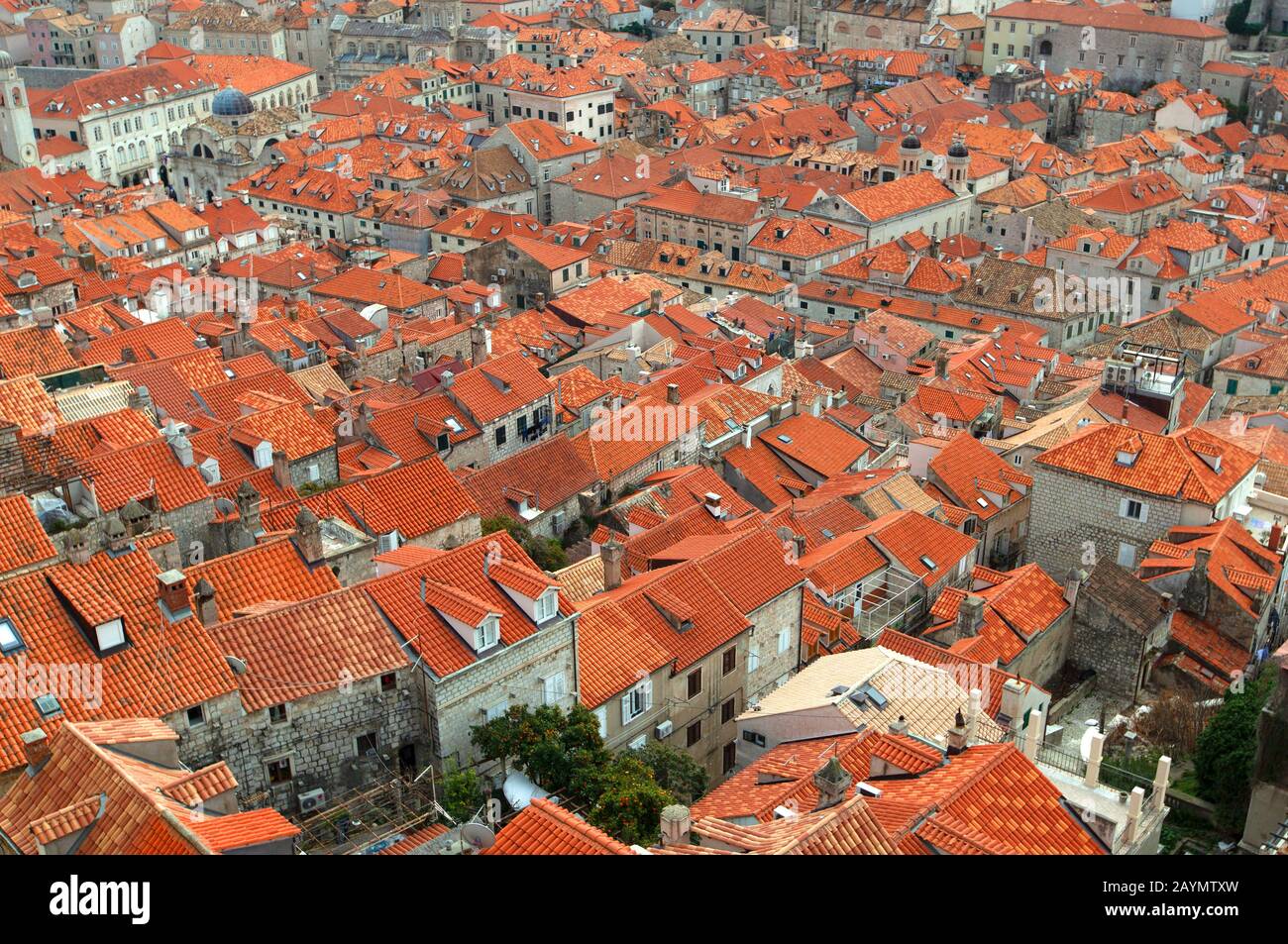 Red tile rooftops of Dubrovnik, Croatia Stock Photo - Alamy