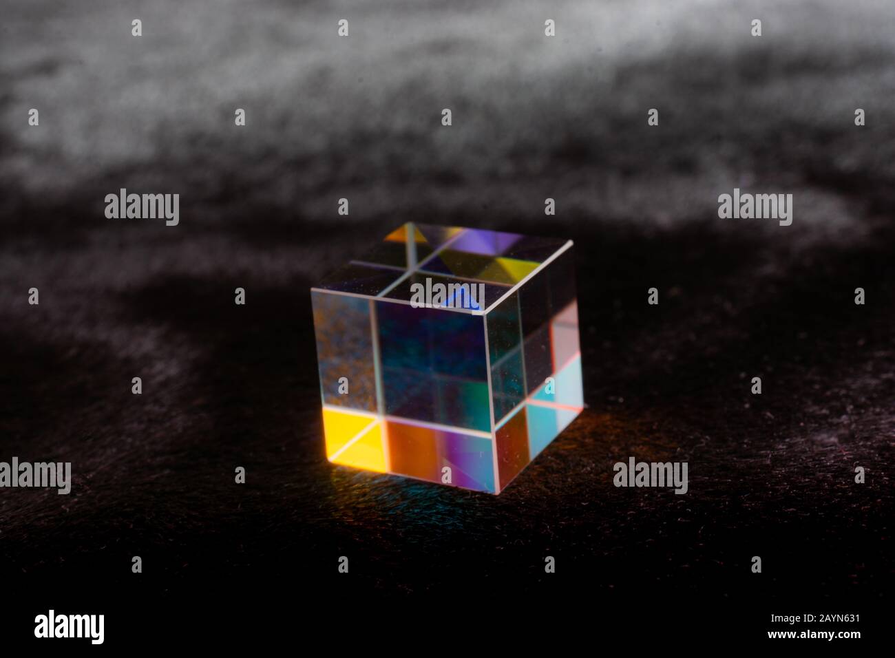 Optical glass cube Light dispersion,spectrum. Physics optics ray ...