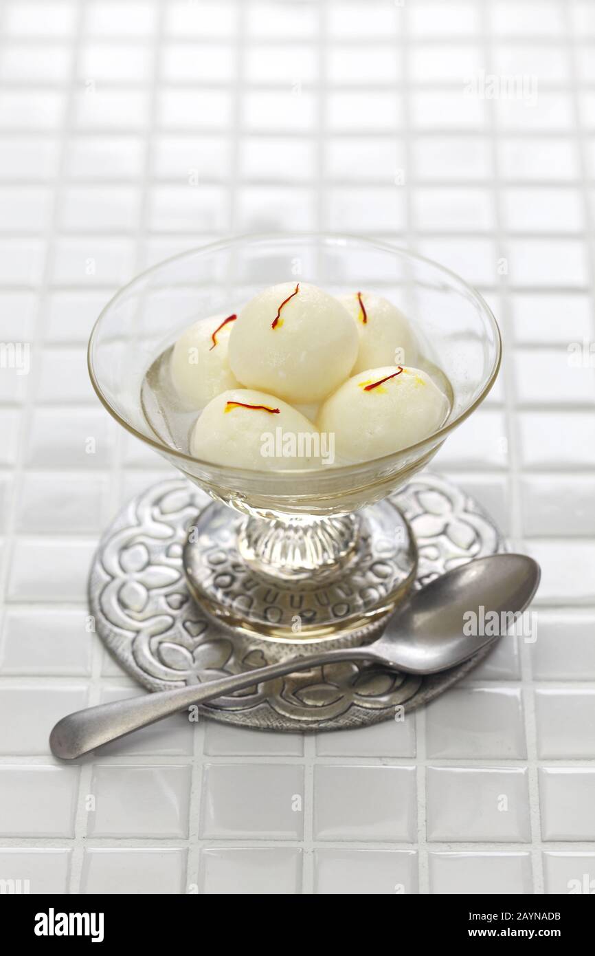 rasgulla, homemade cottage cheese dumplings, indian dessert Stock Photo