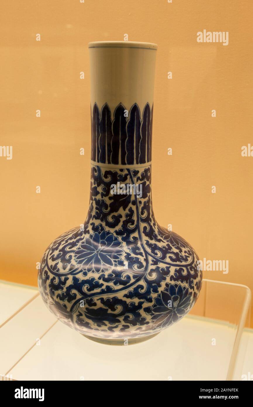 A vase from 1662 AD (Qing Dynasty) in an exhibit at the Shanghai Museum