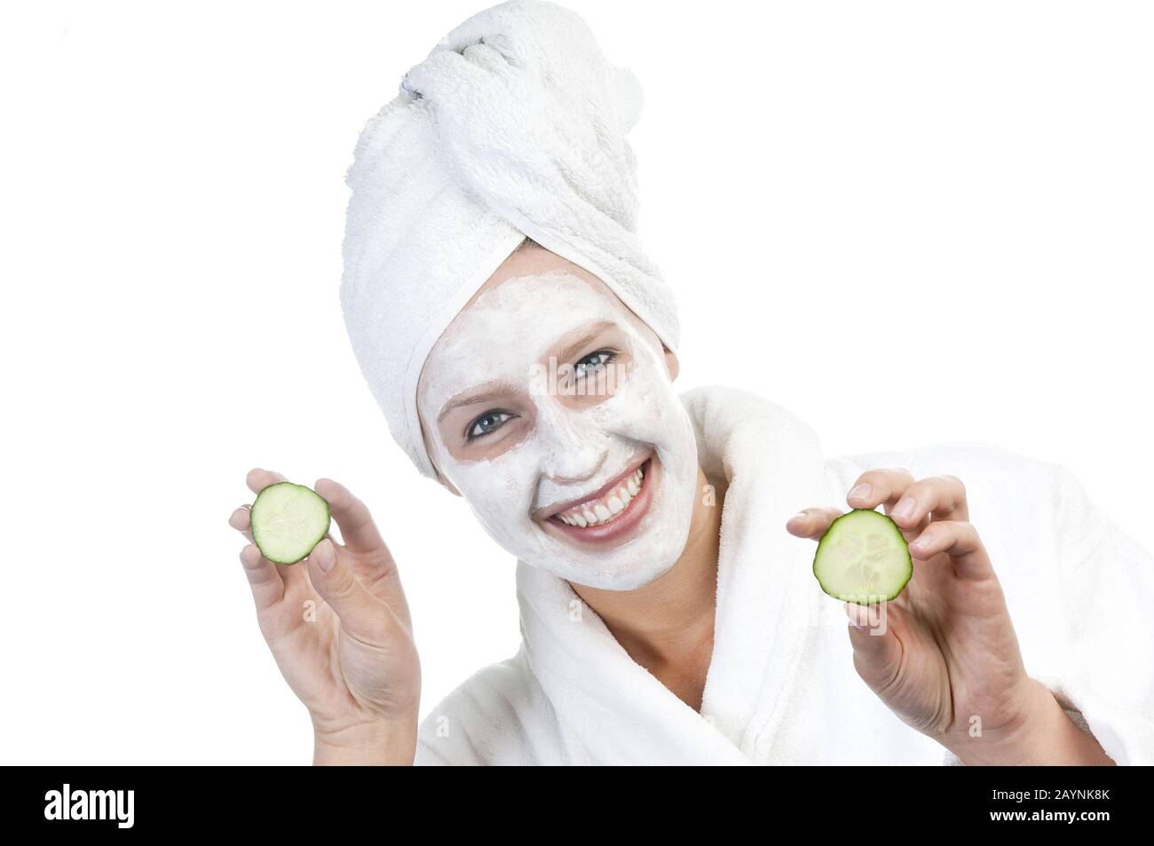 Schönheitspflege, Frau mit Gurkenmaske Stock Photo