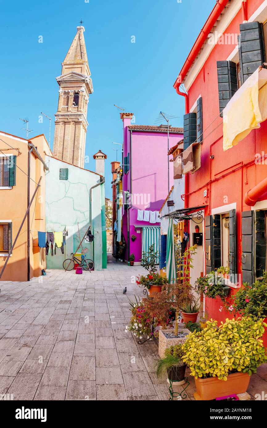 Tilted Tower High Resolution Stock Photography And Images Alamy