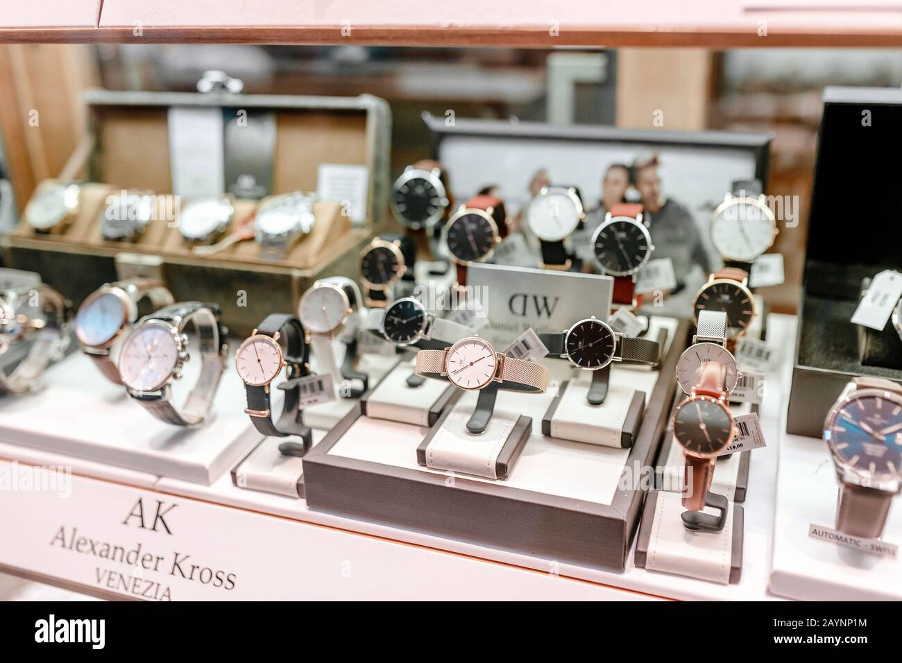 Daniel Wellington High Resolution Stock Photography and Images - Alamy