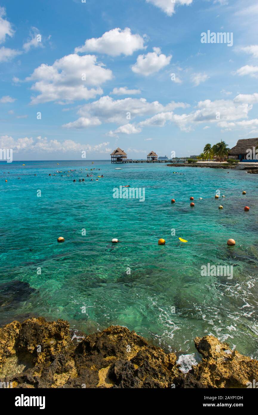 People are snorkeling at Cozumel Chankanaab National Park on Cozumel Island  near Cancun in the state of Quintana Roo, Yucatan Peninsula, Mexico Stock  Photo - Alamy