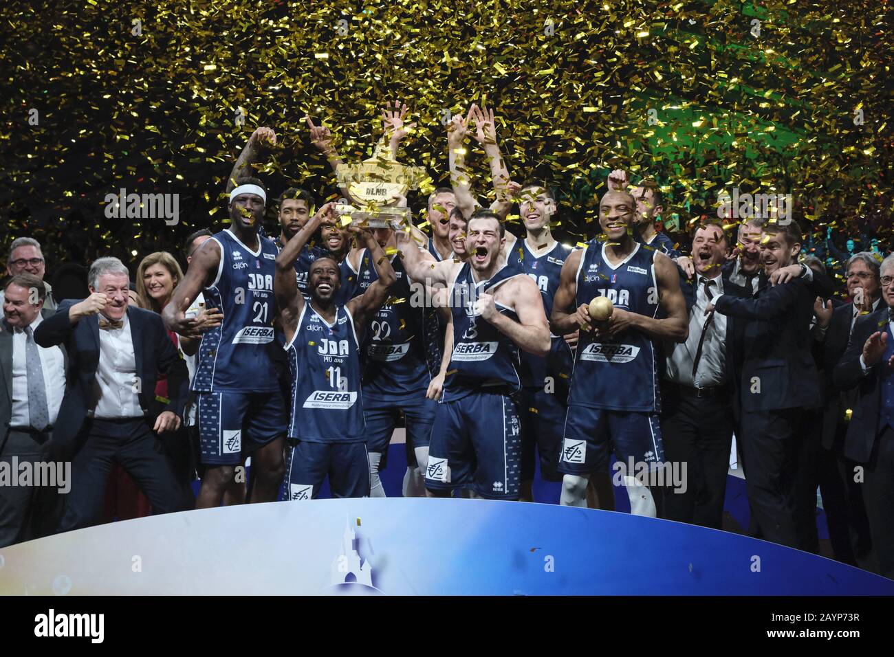 Marne La Vallee, Seine et Marne, France. 16th Feb, 2020. Podium of Dijon player after their victory during the LNB Basket Leaders Cup Final between the team whose owner is Tony Parker ASVEL and Dijon at the Disney Events Arena in Paris - France.Dijon won 77-69. Credit: Pierre Stevenin/ZUMA Wire/Alamy Live News Stock Photo