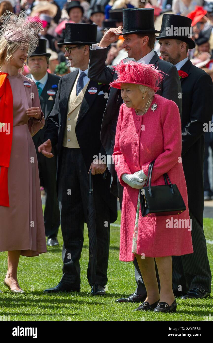 Royal Ascot Day Four, Ascot Races, Berkshire, UK. 21st June, 2019. Lady Helen Taylor, Timothy Taylor, Her Majesty the Queen and eldest grandson Peter Phillips in the Parade Ring at Royal Ascot. Credit: Maureen McLean/Alamy Stock Photo