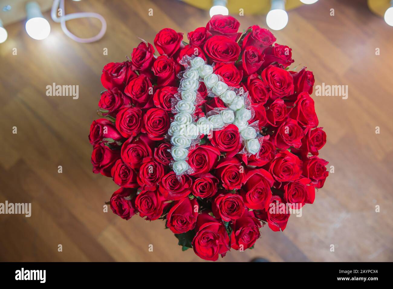Rose wooden background. Roses flower texture. Red rose. Bouquet of ...