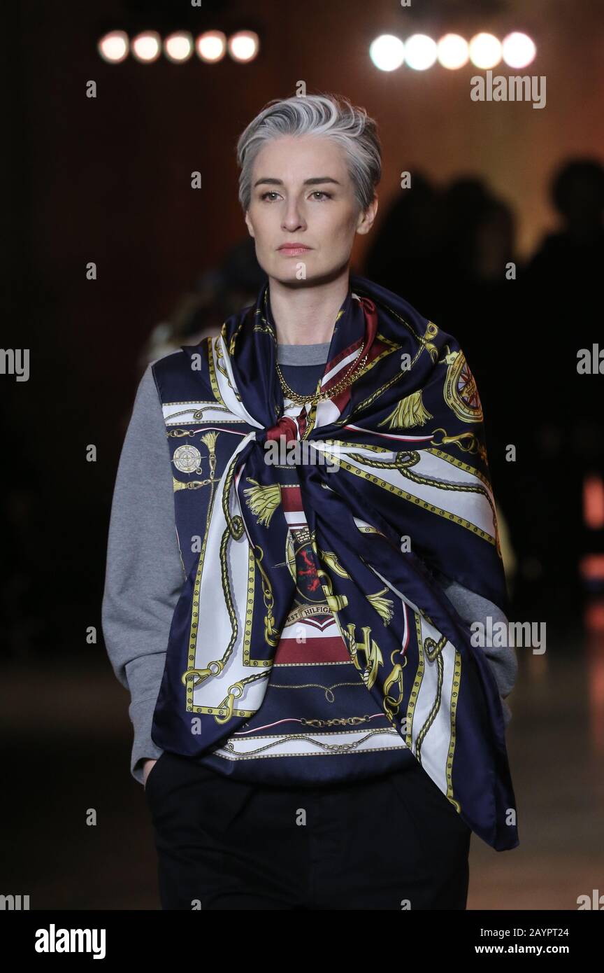 Erin O'connor on the catwalk during the Tommy Hilfiger show at the London  Fashion Week February 2020 show at Tate Modern in London Stock Photo - Alamy