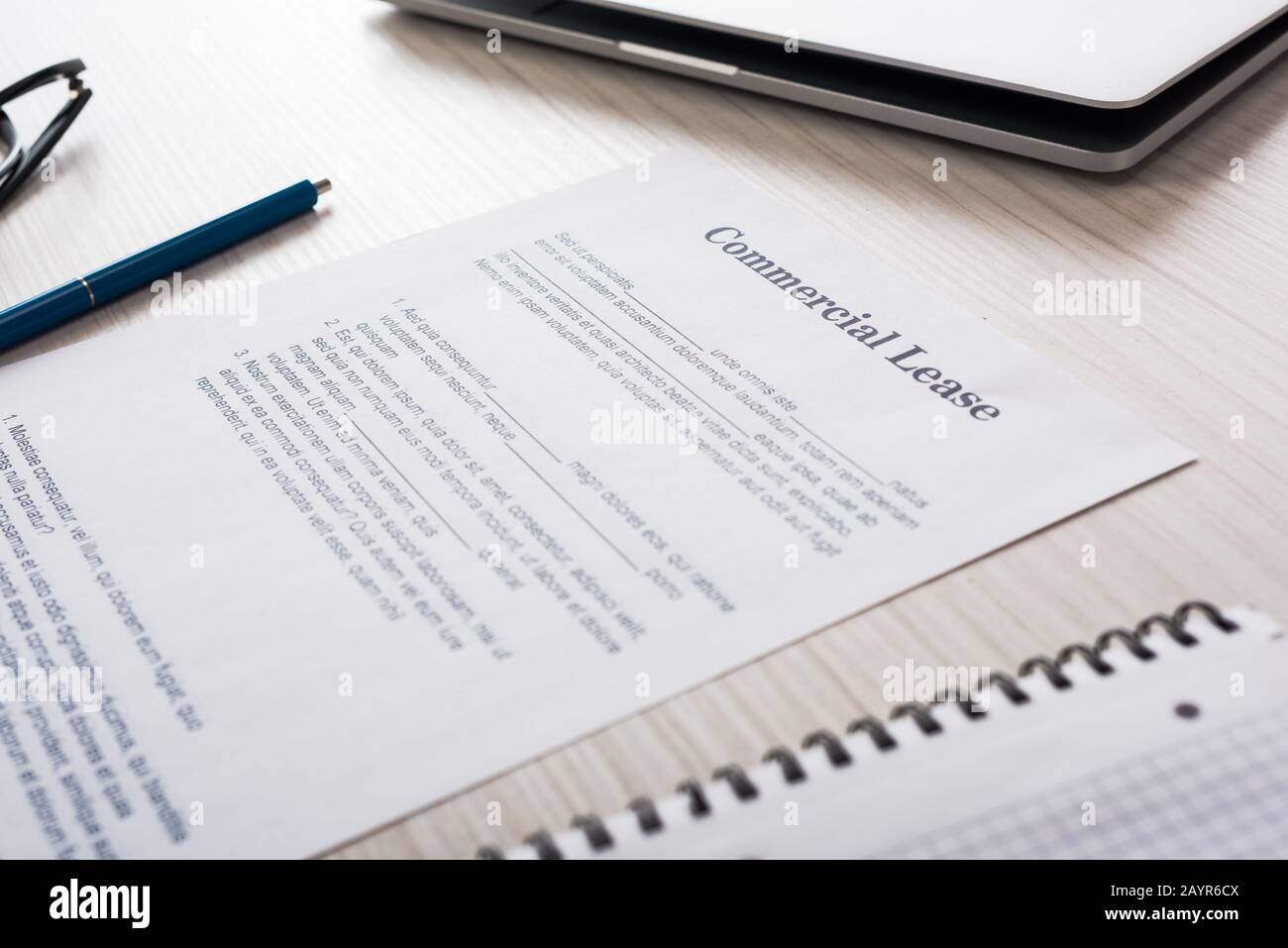 Commercial lease hi-res stock photography and images - Alamy