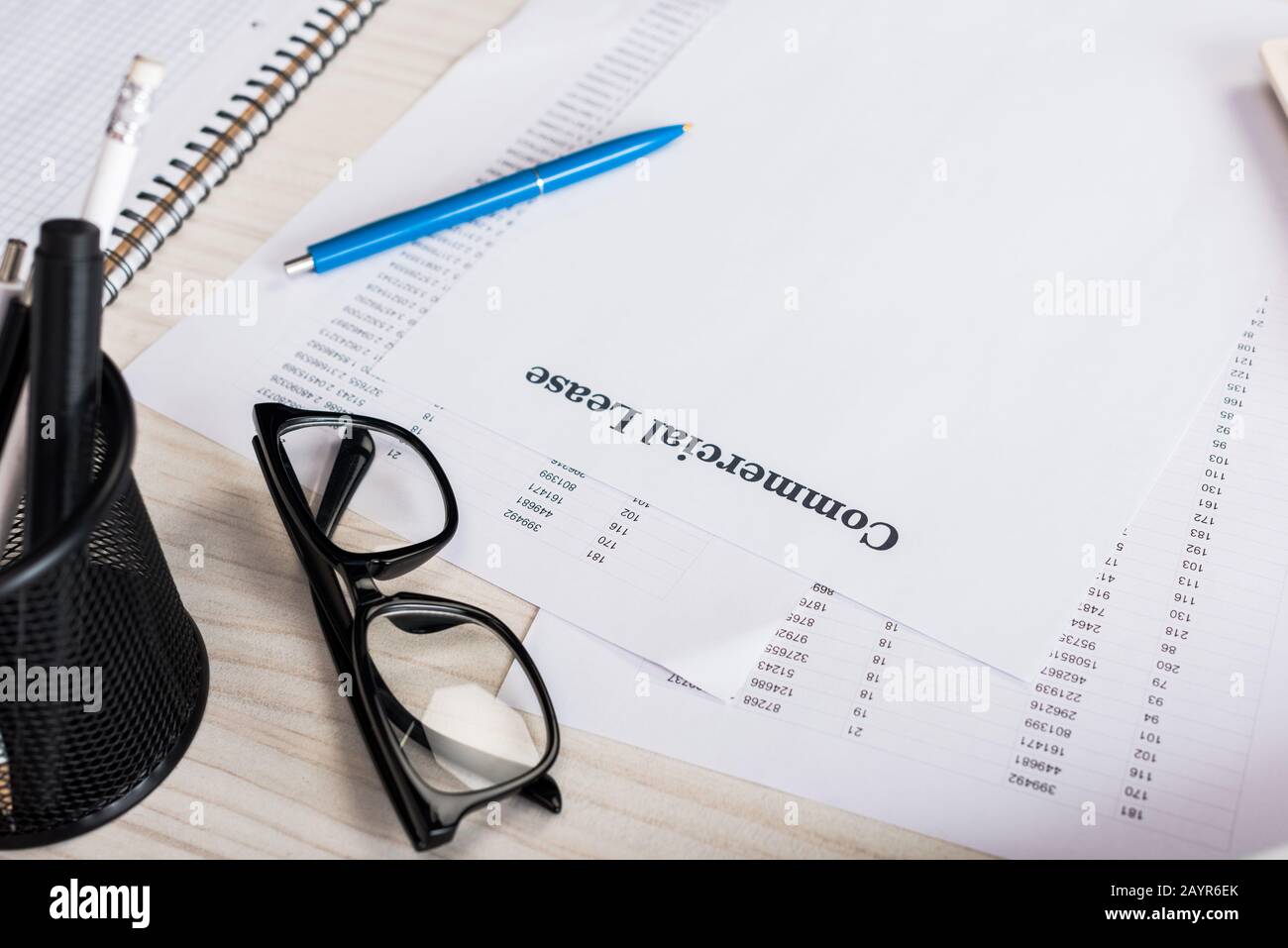 Commercial lease hi-res stock photography and images - Alamy