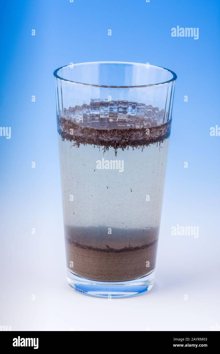 Muddy water glass hi-res stock photography and images - Alamy