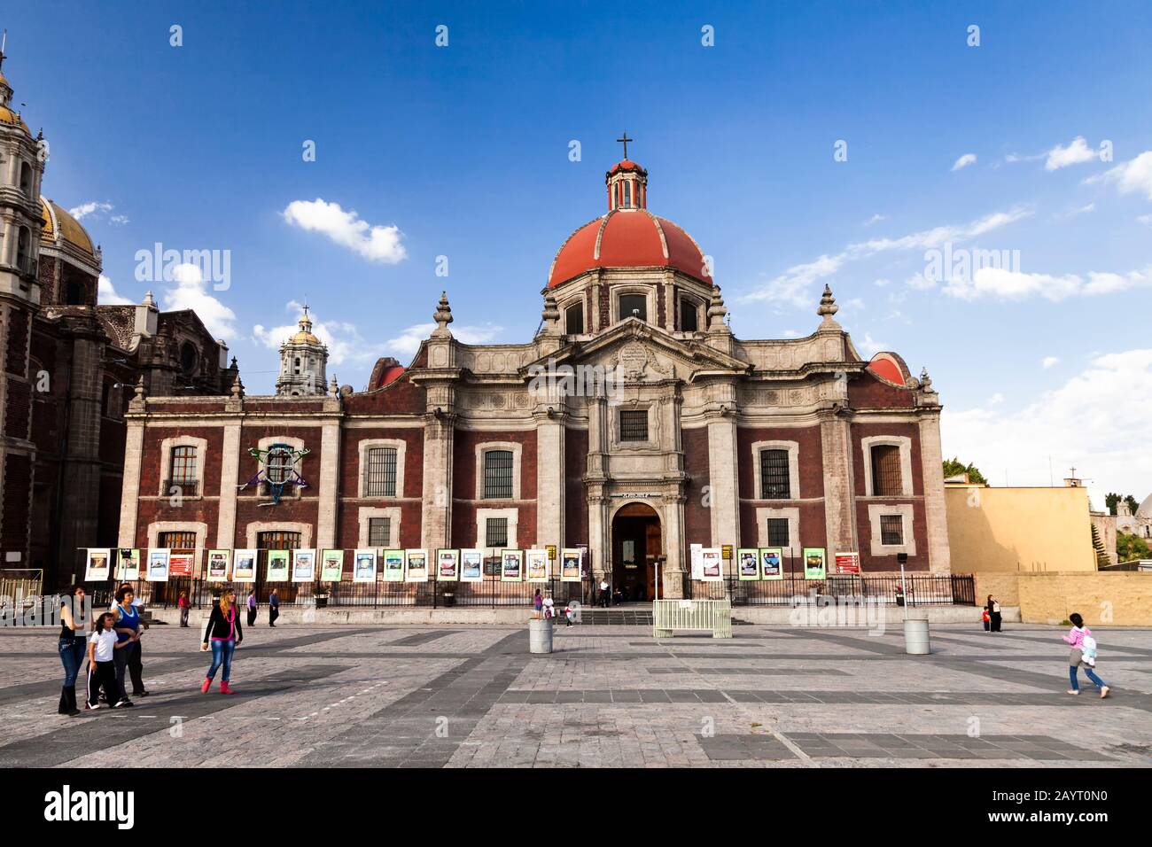 Old Basilica of Our Lady of Guadalupe, known as miracle church with Diegos's cloak, Mexico City, Mexico, Central America Stock Photo