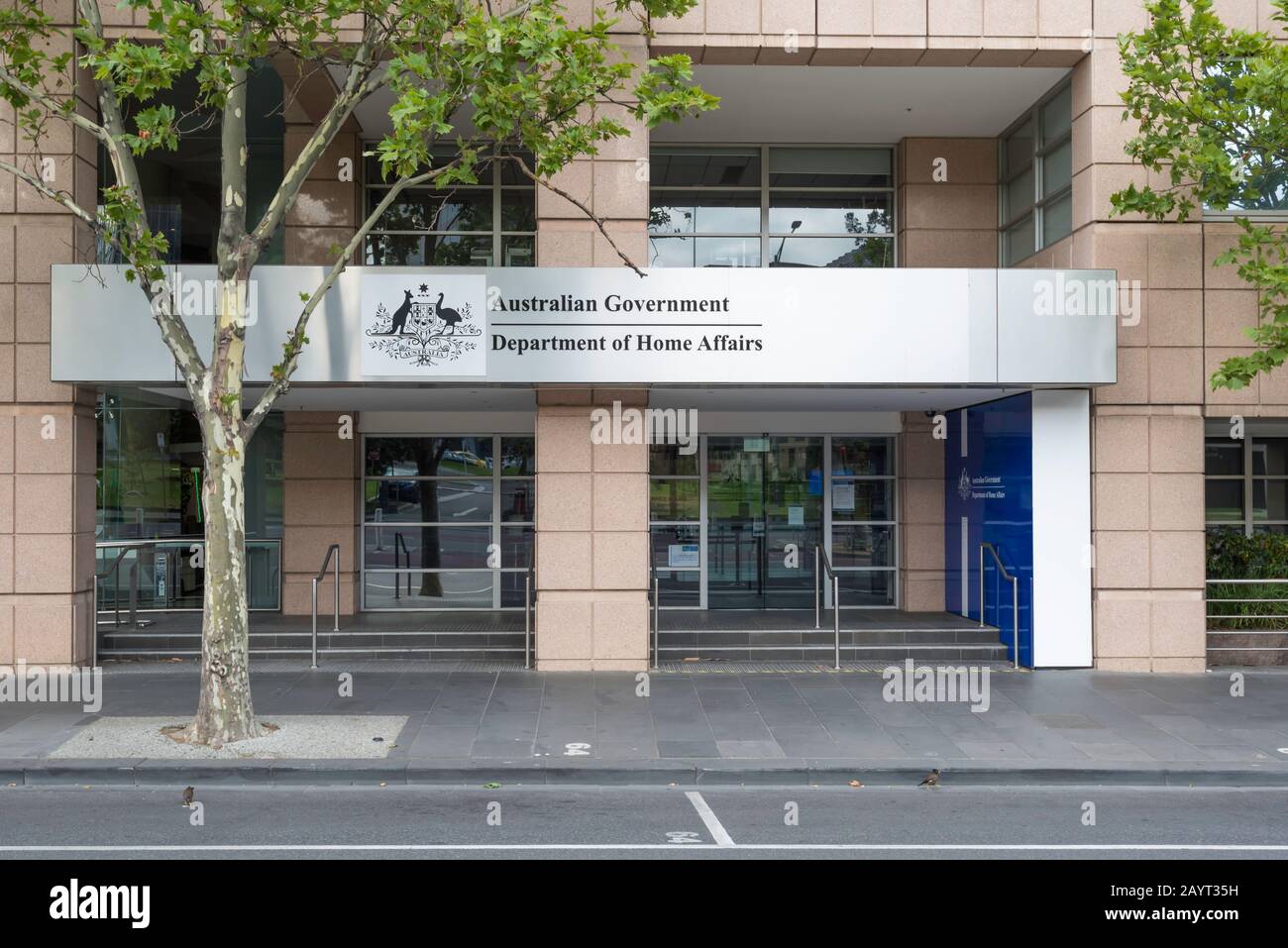 The Australian Department of Home Affairs offices at 2 St, Melbourne VIC 3004 Stock Photo -
