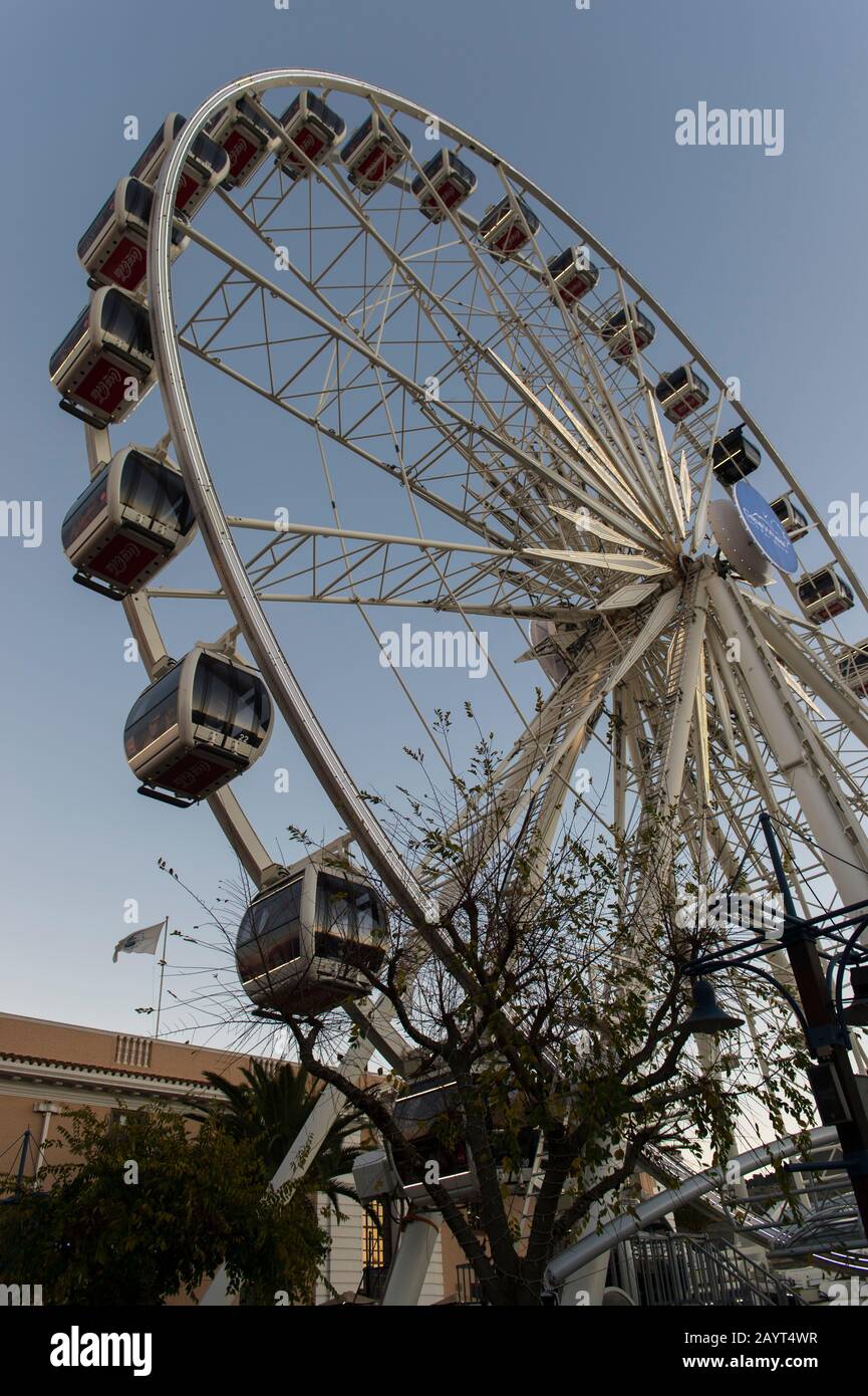 The Cape Wheel (Ferris wheel) at the V & A Waterfront in Cape Town