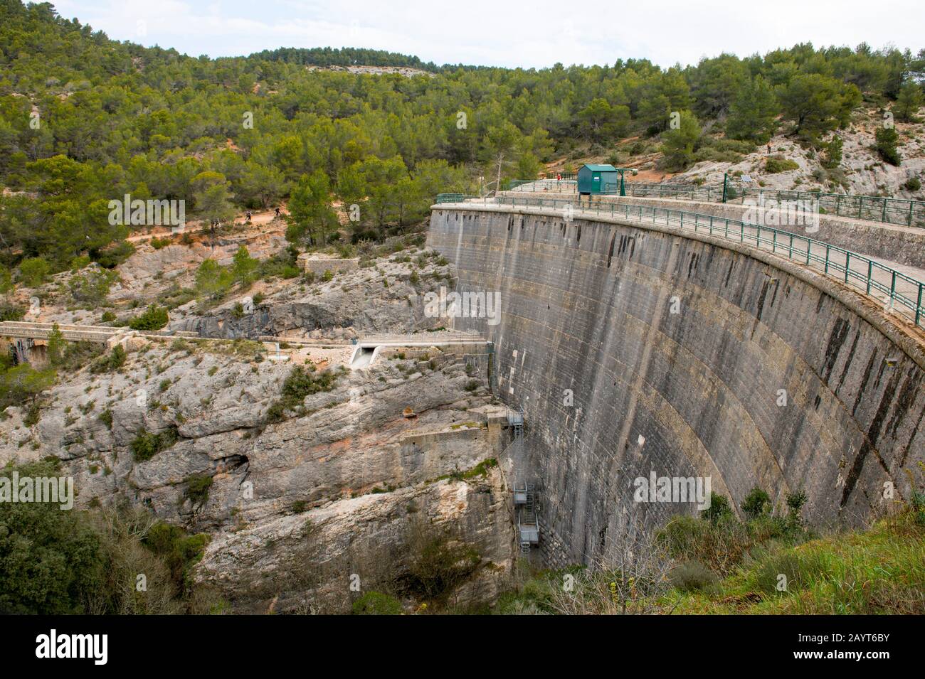 View of the Francois Zola Dam, which is an arch dam, near the village of Le Tholonet, close to Aix-en-Provence, France. Stock Photo