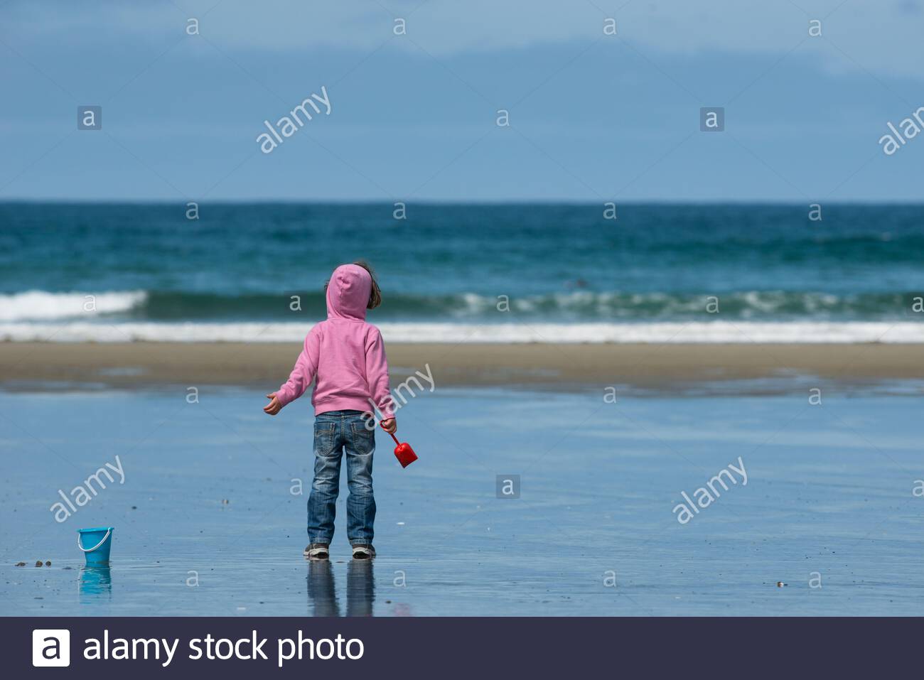 little plastic shovels