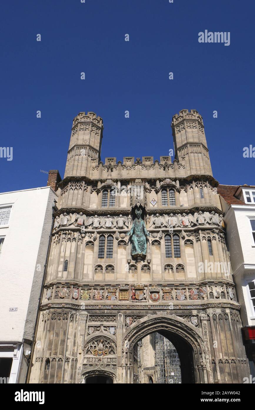 The Christchurch Gate Entrance To Canterbury Cathedral, Canterbury ...