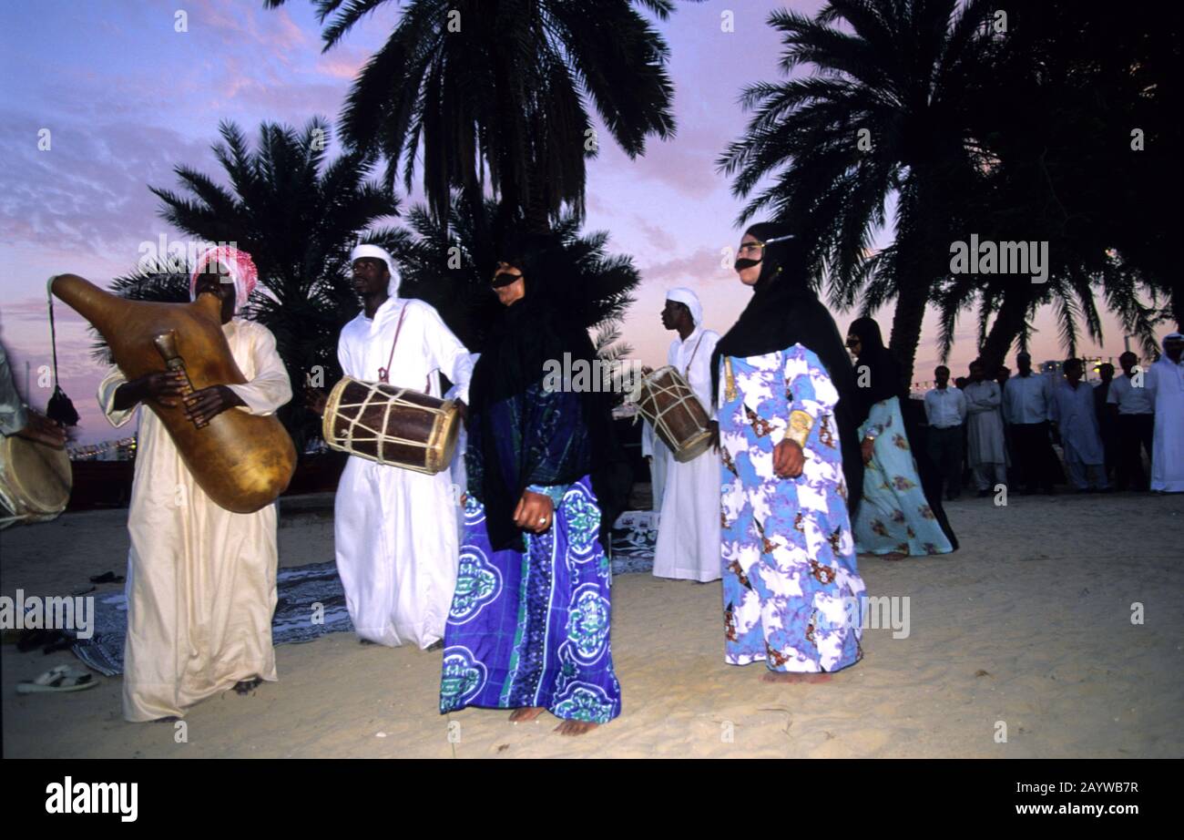 Traditional instrument emirates hi-res stock photography and images - Alamy
