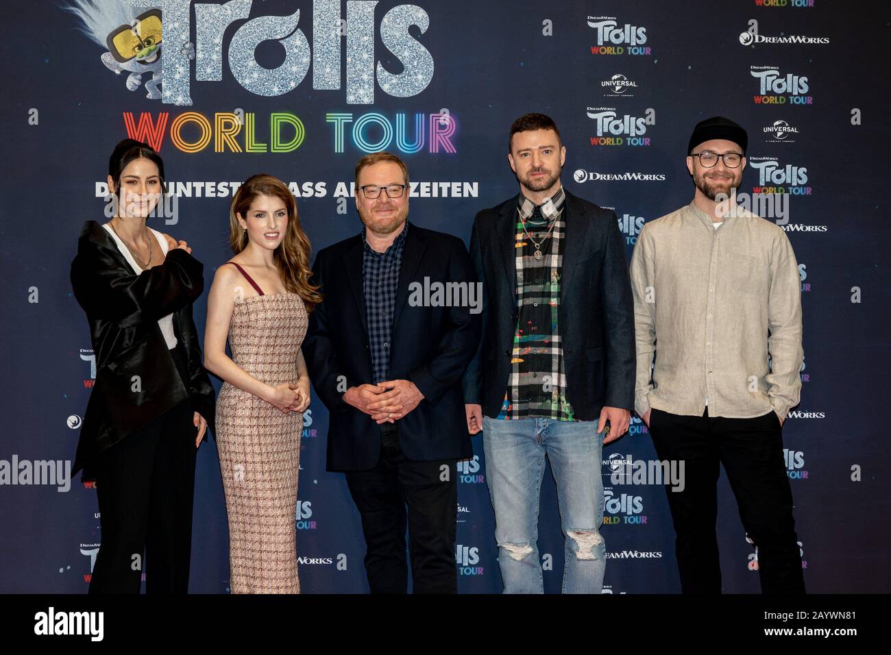 17.02.2020, group photo with Lena Meyer-Landrut (lr), Anna Kendrick, Walt Dohrn, Justin Timberlake and Mark Forster at the photocall for the film Trolls World Tour at the Waldorf Astoria Hotel in Berlin. The new animated film from DreamWorks Animation, distributed by Universal Pictures International Germany, will be launched nationwide on April 23, 2020 in German cinemas. | usage worldwide Stock Photo
