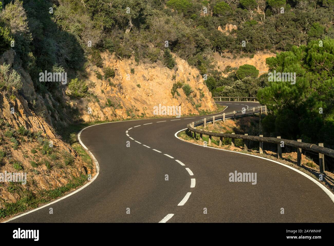 Winding road coastal cliffs background hi-res stock photography and ...