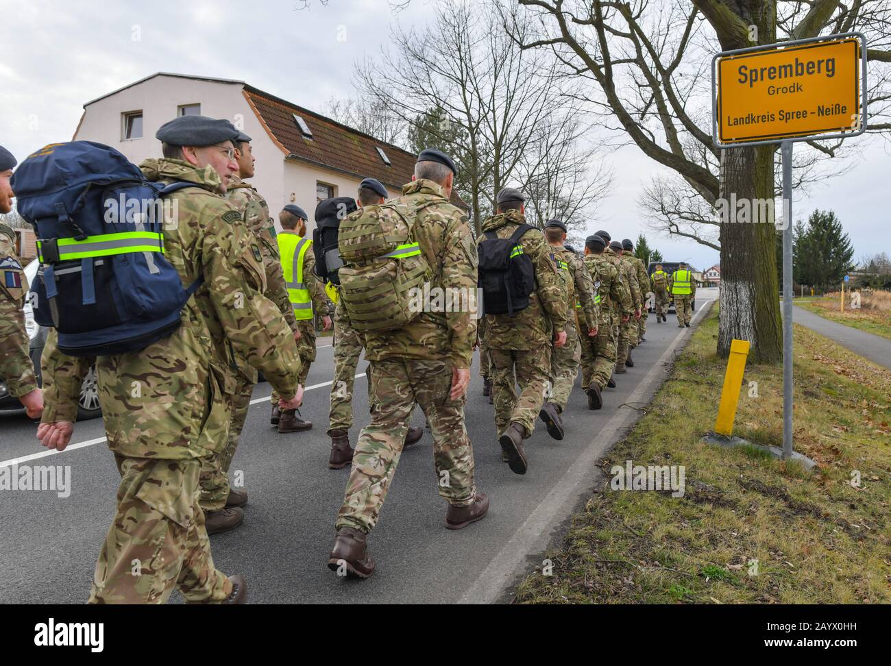 Spremberg, Germany. 17th Feb, 2020. British forces of the Royal Air Force  march on the "Long March" to the former freight depot. With its march, the  British Royal Air Force commemorates the