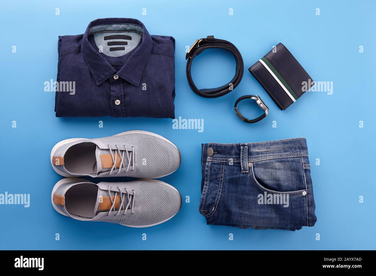 Mens summer casual clothes flat lay Stock Photo - Alamy