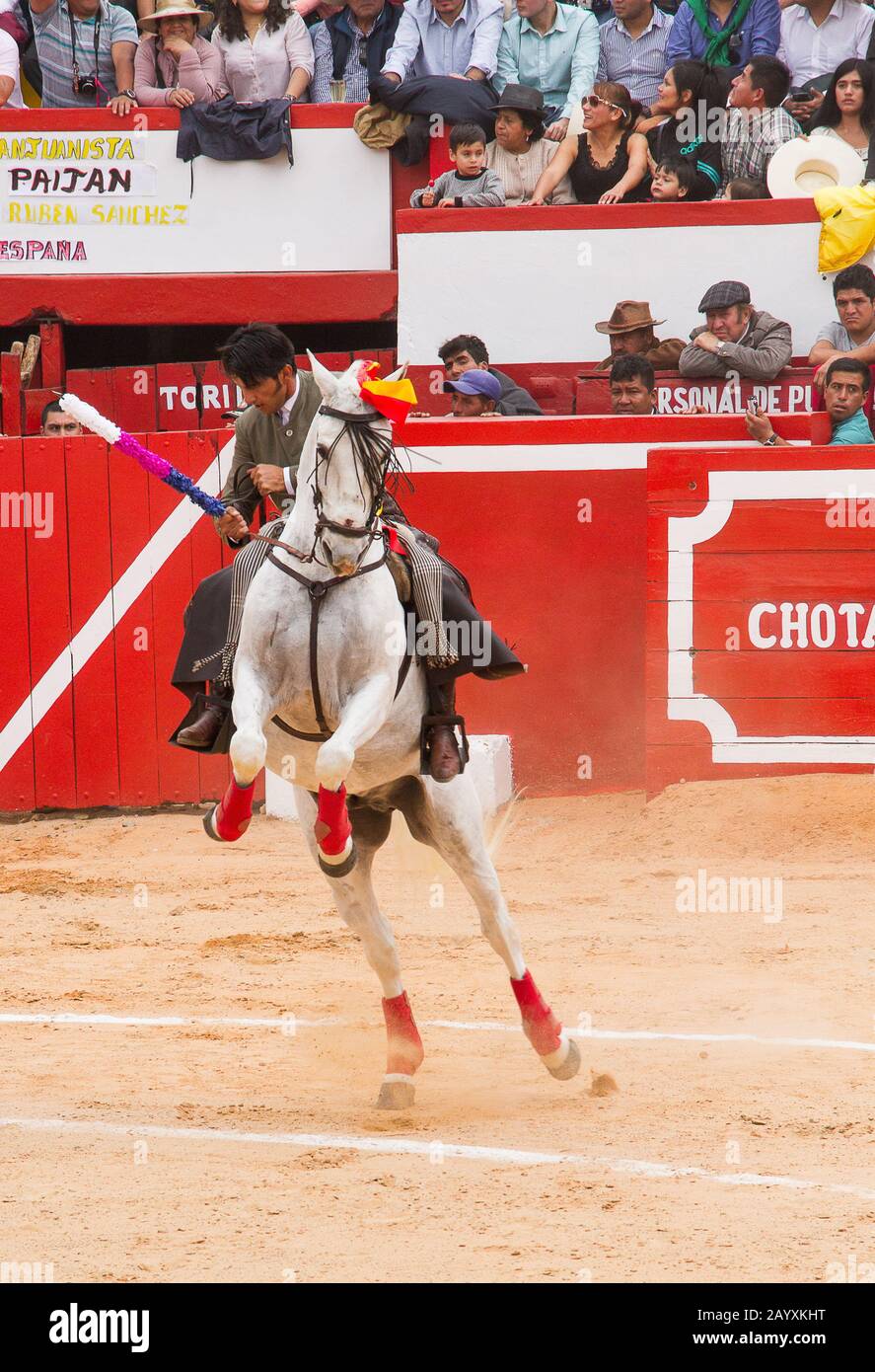 Bullfighting scapular hires stock photography and images Alamy