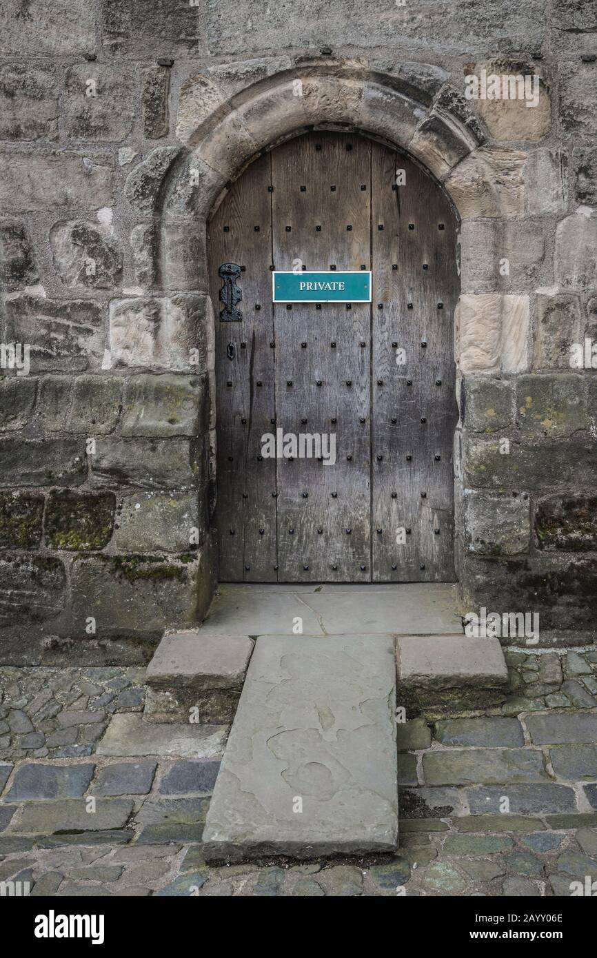 historic-door-in-stirling-castle-stock-photo-alamy