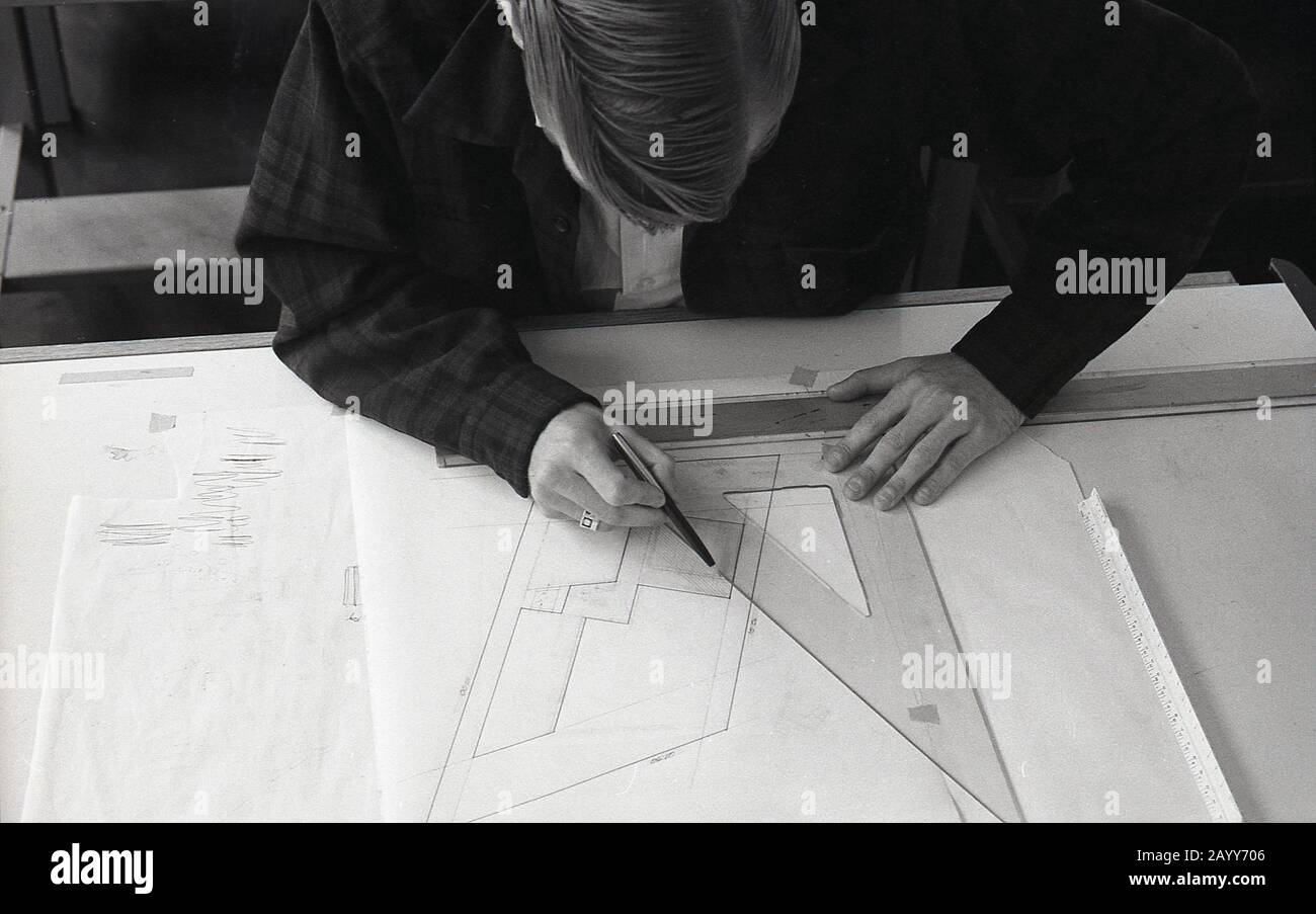 1964, historical, a male university student doing a technical drawing, using a pencil, ruler and triangle, University of Southern California, USA. Before the 'Computer-Aided Design' (CAD) drafting or drawings were done manually on paper by the drafter with the aid of basic stationery equipment. Stock Photo