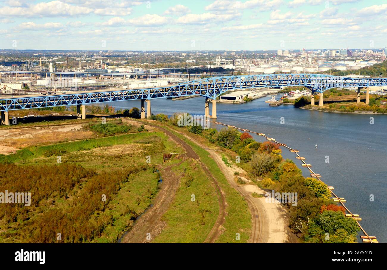 Philadelphia, Pennsylvania, U.S.A - October 23, 2019 - The aerial view of Girard Point Bridge in the city Stock Photo