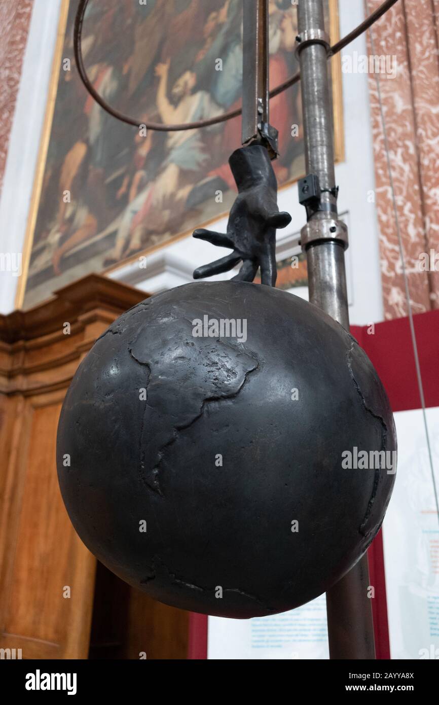 Model of Galileo's pendulum in Basilica of Saint Mary of the Angels and ...