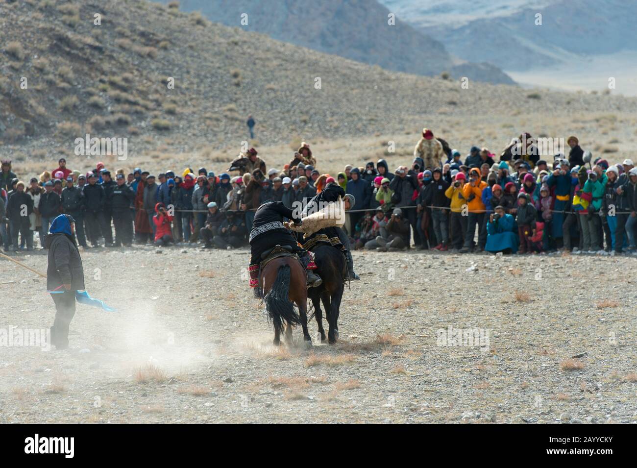 Mongolian traditional game hires stock photography and images Alamy
