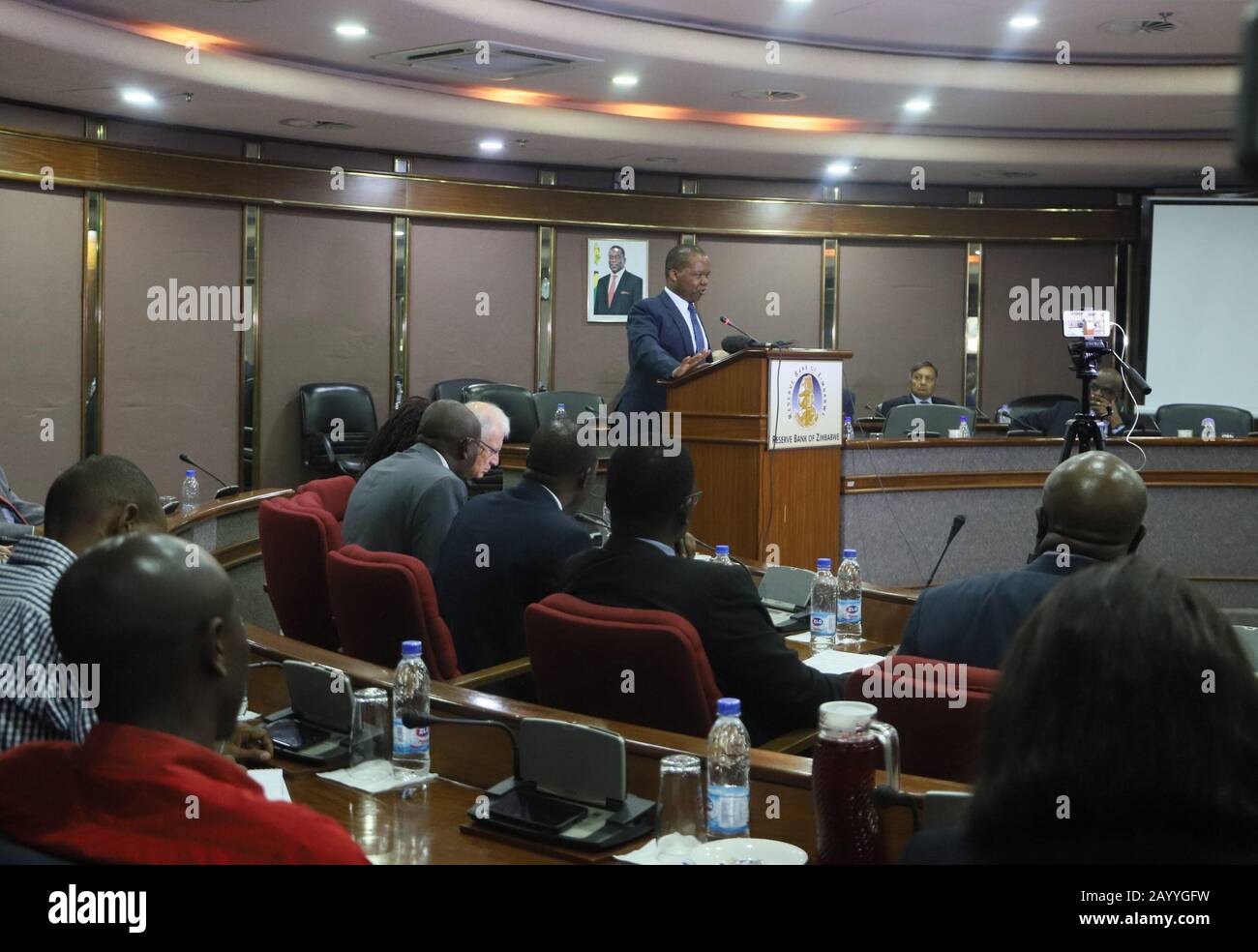 Reserve bank of zimbabwe hi-res stock photography and images - Alamy