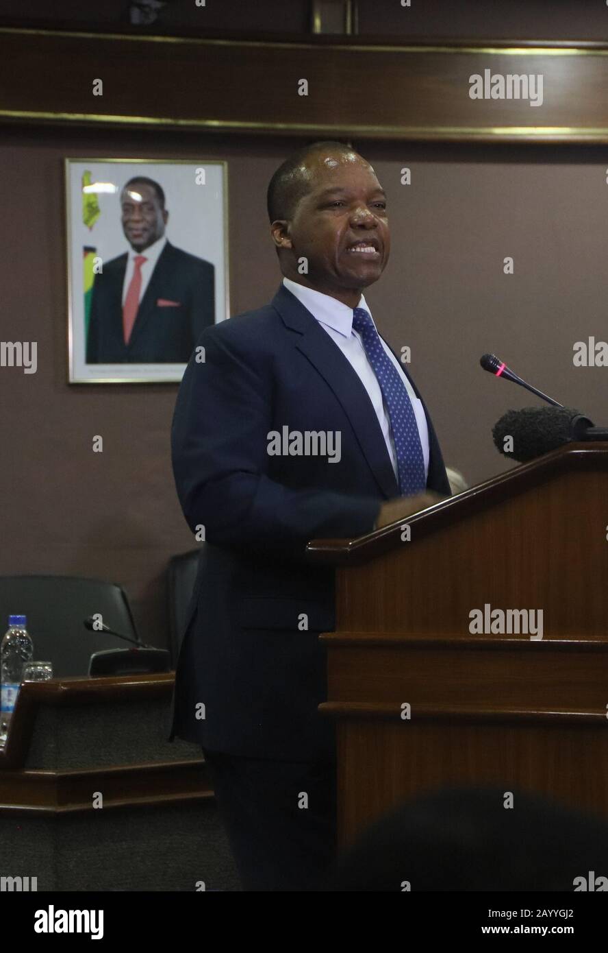 Reserve bank of zimbabwe hi-res stock photography and images - Alamy