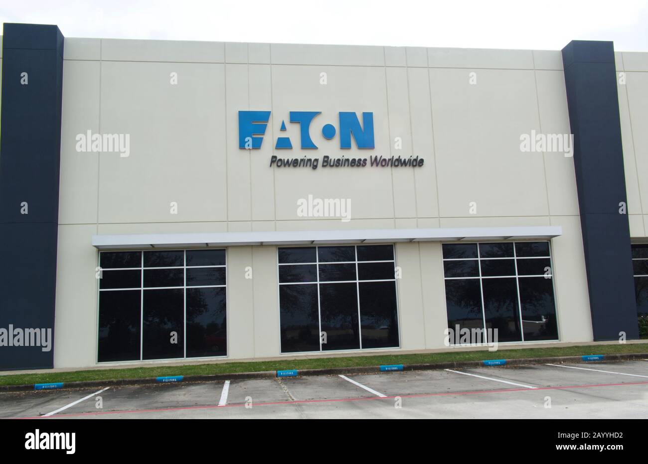 Eaton Corporation office building exterior in Houston, TX. A Power Management company founded in 1911 in the USA it is located in over 175 countries. Stock Photo