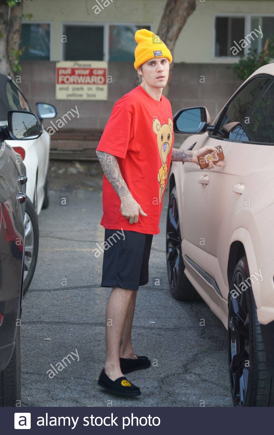 West Hollywood Ca Justin Bieber Reps His Drew House Brand