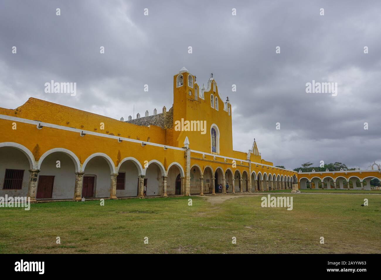 Izamal, Yucatán, Mexico: Franciscan Monastery and Convent of San Antonio de Padua, built in 1561. Stock Photo