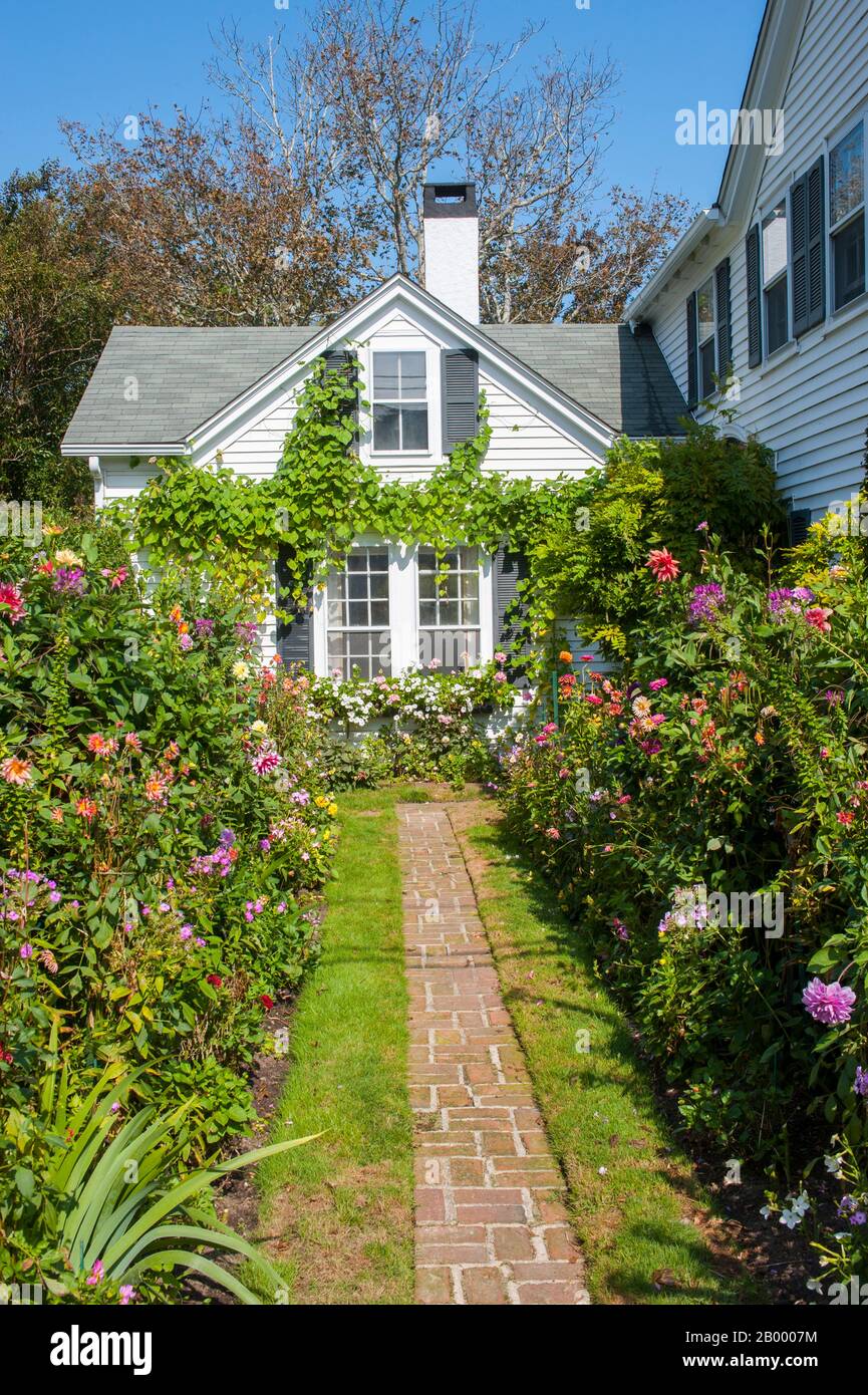 View of a local house and garden in Edgartown on Martha’s Vineyard