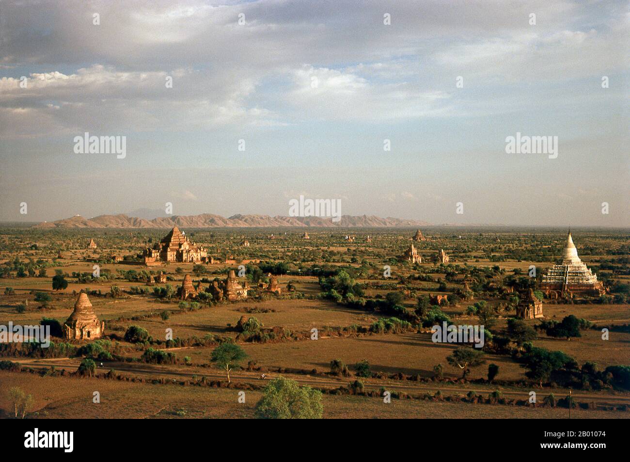 Burma: Bagan (Pagan) Ancient City.  Bagan, formerly Pagan, was mainly built between the 11th century and 13th century. Formally titled Arimaddanapura or Arimaddana (the City of the Enemy Crusher) and also known as Tambadipa (the Land of Copper) or Tassadessa (the Parched Land), it was the capital of several ancient kingdoms in Burma. Stock Photo