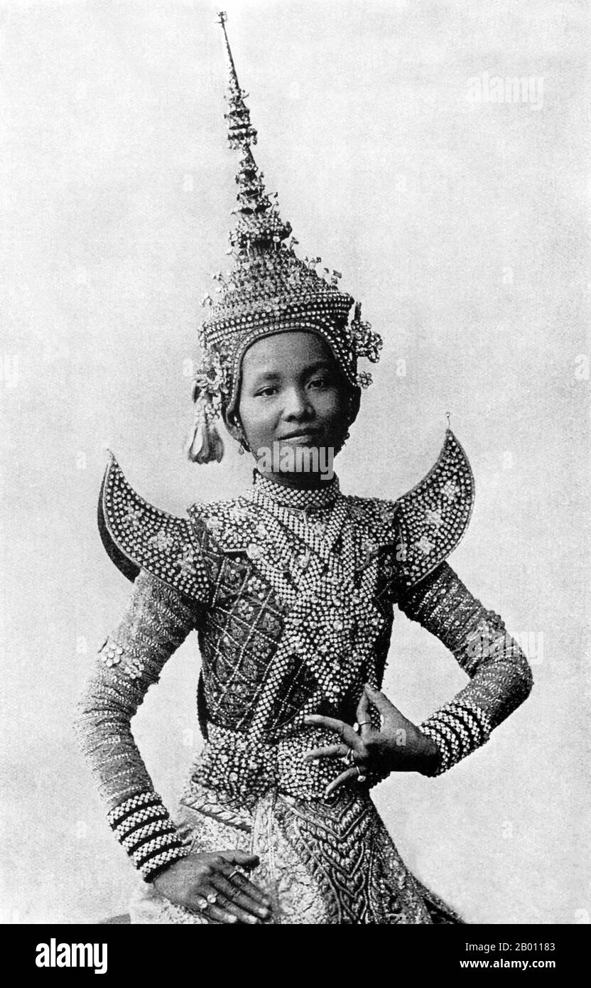 Thailand: The young male lead in a Siamese theatre play, c. 1900.  The Siamese were avid theatre-goers at the turn of the 20th century. Mime, dance, plays and shadow puppetry were all very popular. Many of the stage plays involved dancers, mostly female, who adorned themselves in jewellery and exhibited lithe movements portraying beauty and flexibility, especially in bending the fingers back. The most common plays were called ‘khon’, which essentially feature scenes from the ‘Ramakien’, the Thai version of the Hindu epic ‘The Ramayana’. Stock Photo