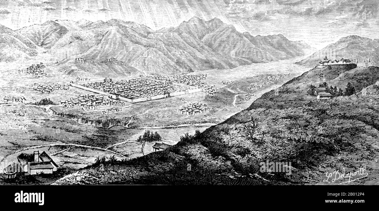 China: The city of Houey-li Tcheou in Yunnan Province. Engraving by Louis Delaporte (1842-1925), January 1868.  This sketch by Louis Delaporte is one of dozens he drew during his two-year venture (1866-68) with the Mekong Exploration Commission sponsored by the French Ministry of the Navy, the intention of which was to lay the groundwork for the expansion of French colonies in Indochina. Traveling the Mekong by boat, the small French delegation voyaged from Saigon to Phnom Penh to Luang Prabang, then farther north into the uncharted waters of Upper Laos and China's Yunnan province. Stock Photo