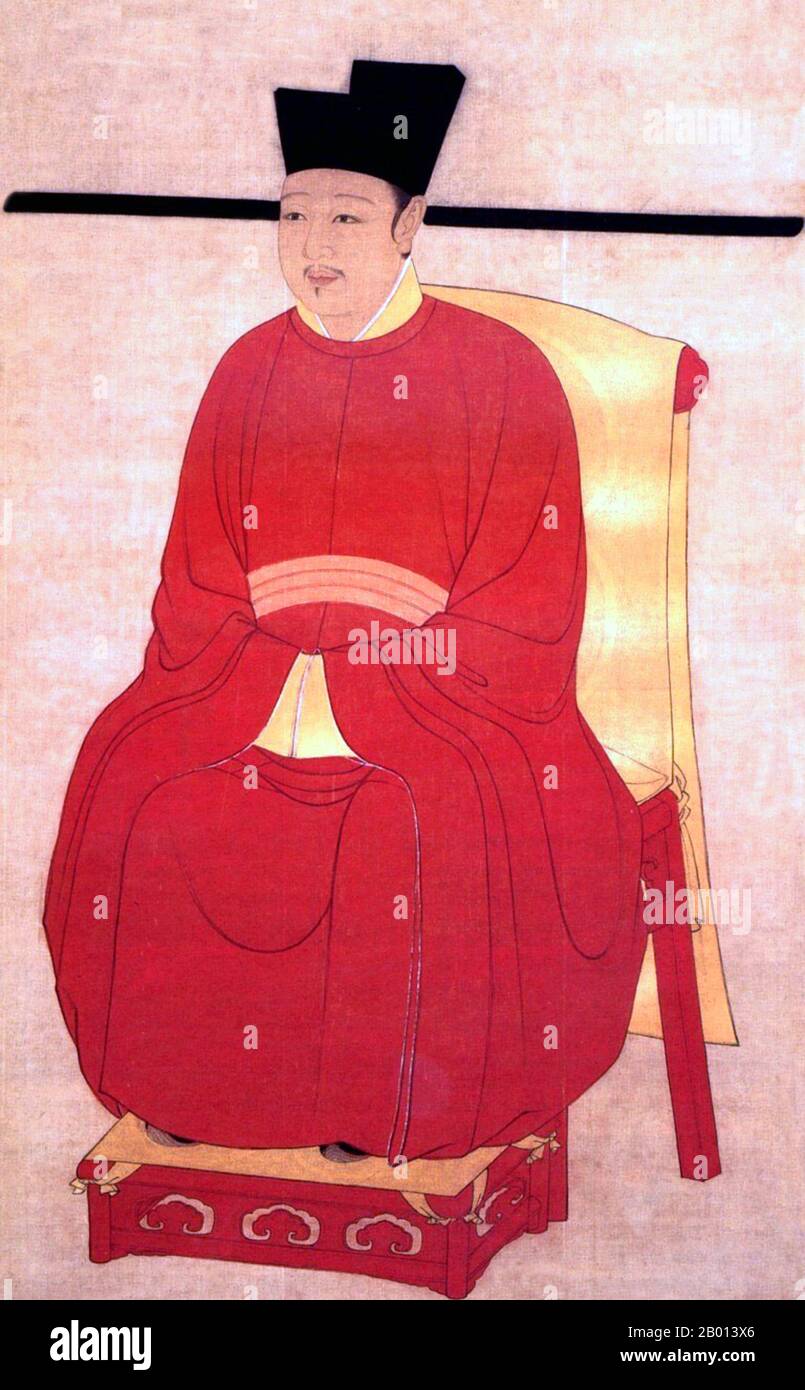 China: Emperor Huizong (7 June 1082 - 4 June 1135), 8th ruler of the (Northern) Song Dynasty (r. 1100-1126). Hanging scroll painting, c. 1100-1126.  Huizong, personal name Zhao Ji, was the eighth emperor of the Song Dynasty. He abdicated in 1126 when the Jurchen-led Jin Dynasty invaded, assuming the title of 'Retired Emperor'. He was captured the following year, along with the rest of the imperial family, and given the humiliating title Duke Hunde ('Besotted Duke') by Emperor Taizong of Jin; he died in captivity. He was famed for his promotion of Taoism and his skill in calligraphy and poetry. Stock Photo
