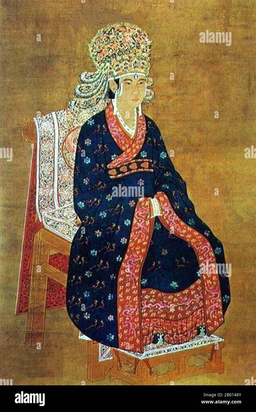 China: Empress Xiang (1047-1102), consort of Emperor Shenzong, 6th ruler of the Song Dynasty (r.1067-1085). Hanging scroll painting, c. 1067-1102.  Empress Xiang, also known as Qisheng, was consort to Empress Shenzong. She had only one child, a daughter, but was the legal mother to future Emperors Zhezong and Huizong. She became Empress Dowager when Emperor Zhezong ascended to the throne. She acted as regent and co-ruler to Emperor Huizong for a time, and was active within palace affairs. Stock Photo