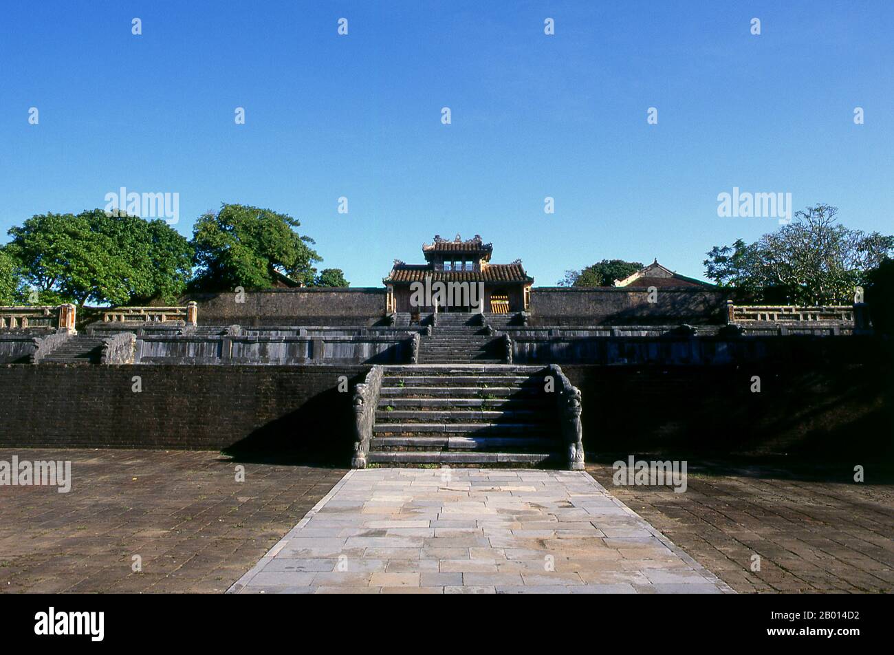 Vietnam: Staircase and entrance to the Tomb of Emperor Thieu Tri, Hue.  Nguyễn Phúc Miên Tông (6 June 1807 – 4 November 1847) was the third emperor of the Vietnamese Nguyễn Dynasty taking the era name of Thiệu Trị. He was the eldest son of Emperor Minh Mạng, and reigned from 14 February 1841 until his death on 4 November 1847.  Emperor Thiệu Trị was much like his father Minh Mạng and carried on his conservative policies of isolationism and the entrenchment of Confucianism. Highly educated in the Confucian tradition, Thiệu Trị had some curiosity about the West, but was very suspicious. Stock Photo