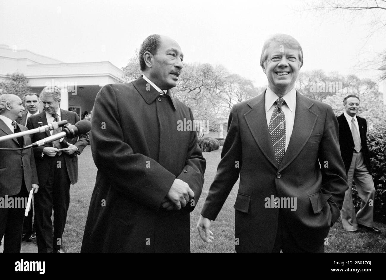 USA/Egypt: President Jimmy Carter with President Anwar Sadat. Photo by Marion S. Trikosko (1926-2008), 5 April 1977 (Public Domain).  Muhammad Anwar Al Sadat (25 December 1918 – 6 October 1981) was the third President of Egypt, serving from 15 October 1970 until his assassination by fundamentalist army officers on 6 October 1981. He led the War of 1973 against Israel, making him a hero in Egypt and, for a time, throughout the Arab World. Afterwards he engaged in negotiations with Israel, culminating in the Egypt-Israel Peace Treaty, which won him the Nobel Peace Prize. Stock Photo