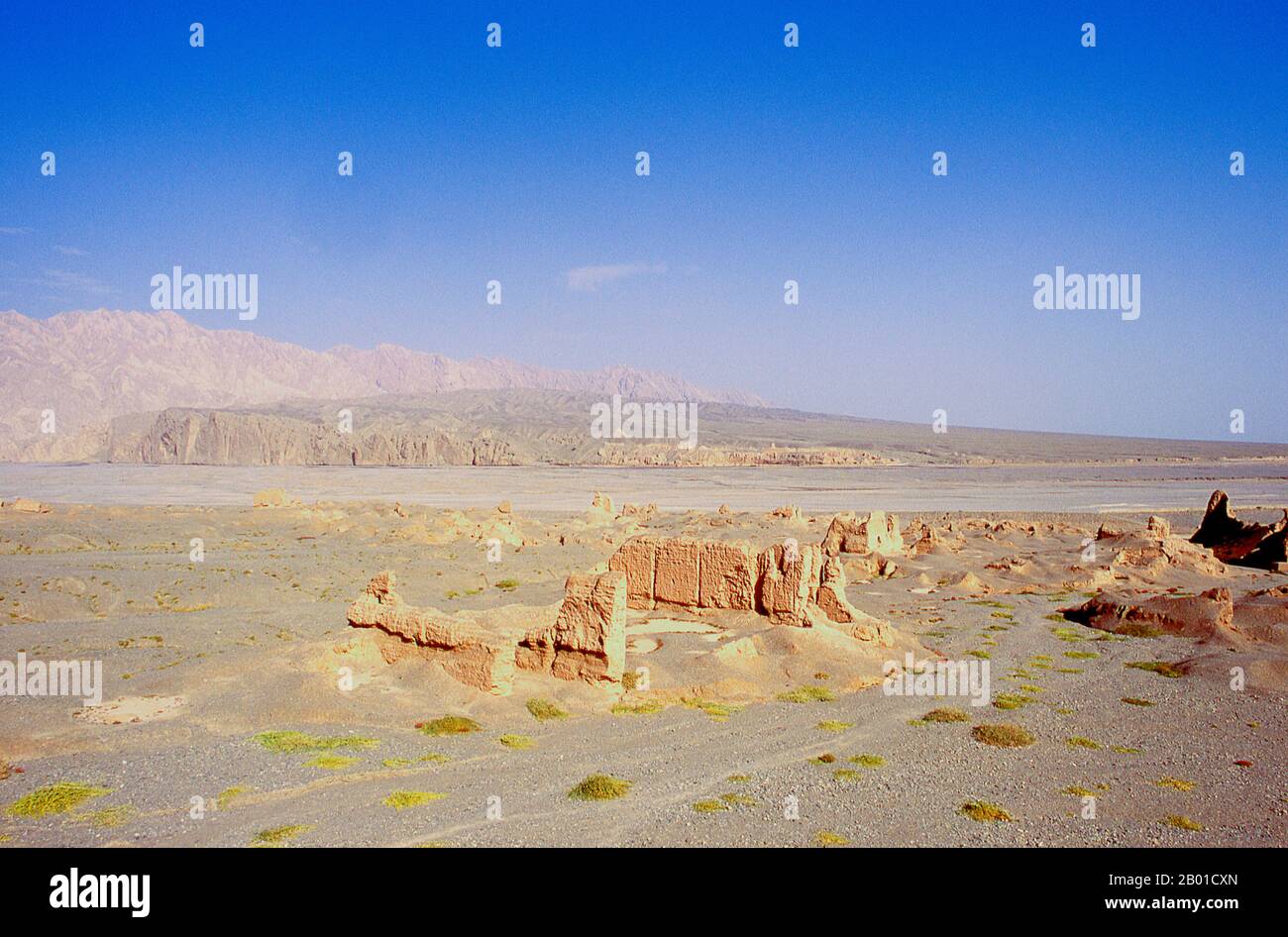 China: Subashi Ancient City (Subashi Gucheng), Kuqa, Xinjiang Province.  The ruins of Subashi Gucheng (Subashi Ancient City) are all that is left of the ancient capital of the Kingdom of Qiuci that existed from the 4th century CE until it was abandoned sometime in the 12th century. Stock Photo