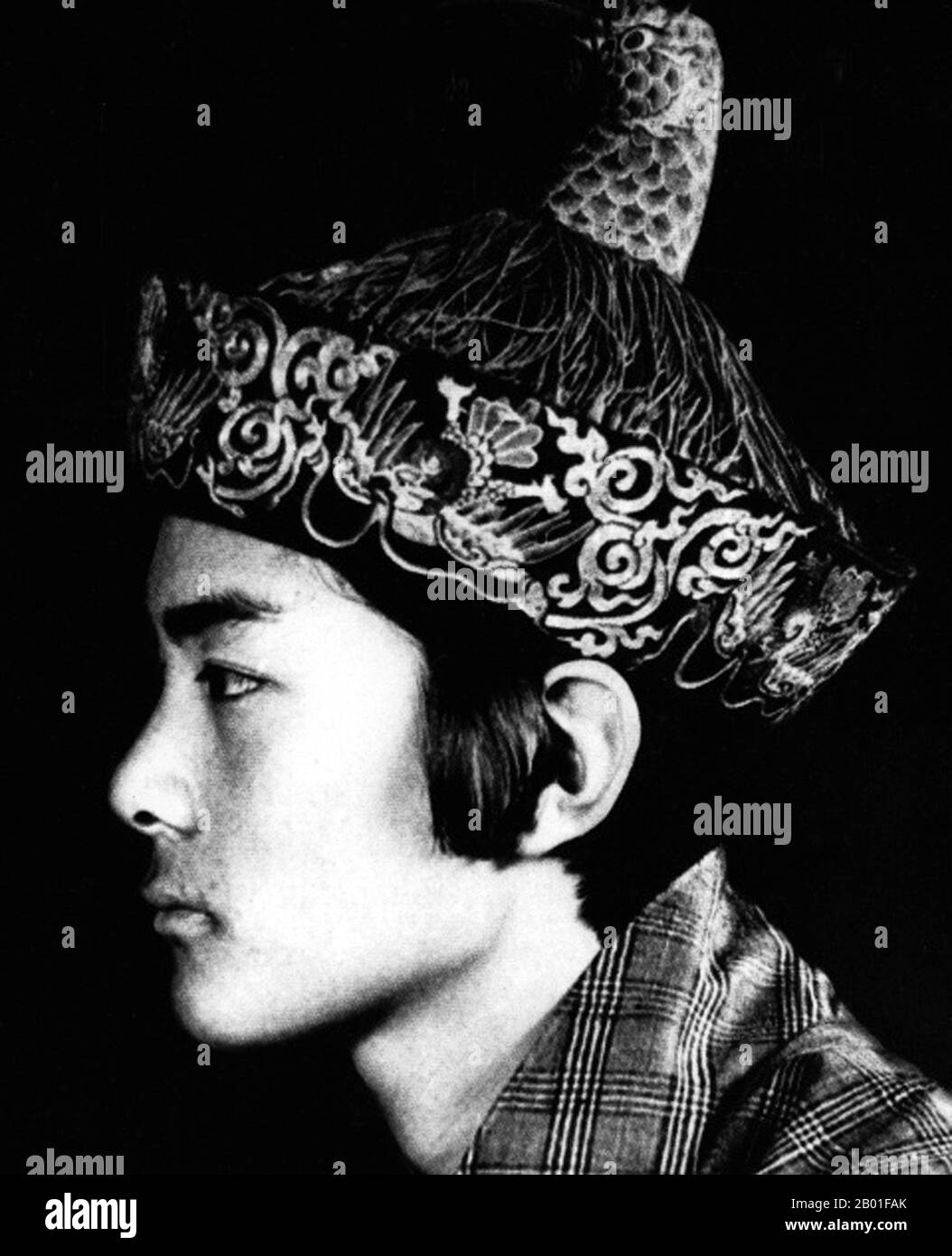 Bhutan: His Majesty Jigme Singye Wangchuck (11 November 1955 -), 4th Druk Gyalpo or 'Dragon King' (r. 1972-2006), c. 1972.  Jigme Singye Wangchuck was the 4th Druk Gyalpo of Bhutan, ruling from 1972 until he abdicated in 2006 in favour of his eldest son, Jigme Khesar Namgyel Wangchuck. He continued the modernisation and democratisation initiatives of his father, and most importantly advocated the use of a 'Gross National Happiness' index to measure the well-being of Bhutanese citizens rather than using Gross Domestic Product. Stock Photo