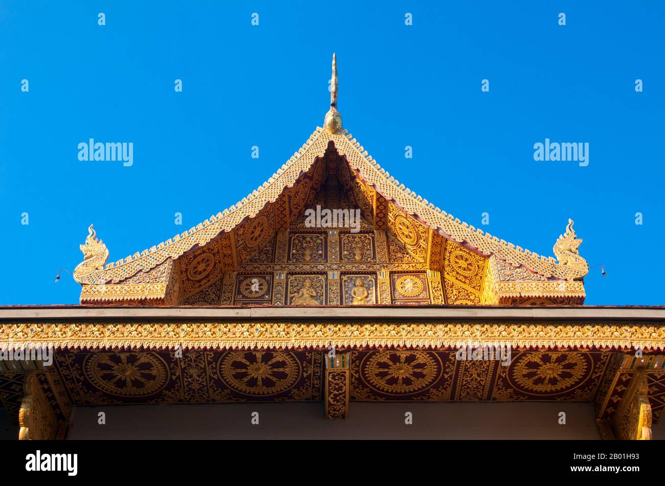 Thailand Viharn Roof Detail Wat Chiang Chom Wat Chedi Plong Chiang thailand-viharn-roof-detail-wat-chiang-chom-wat-chedi-plong-chiang